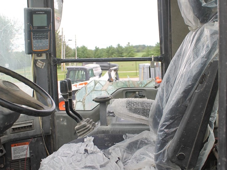 komatsu-wa500-image-20