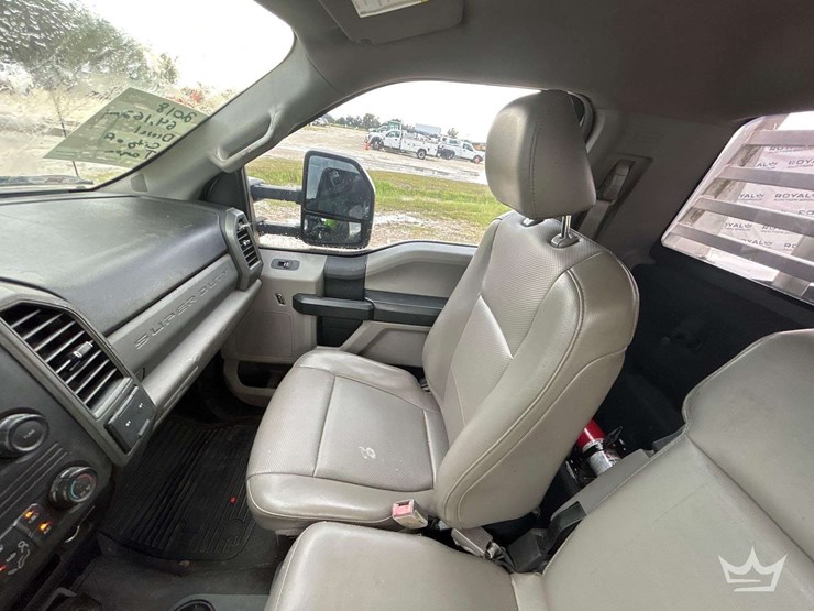 2018-ford-f350-image-28