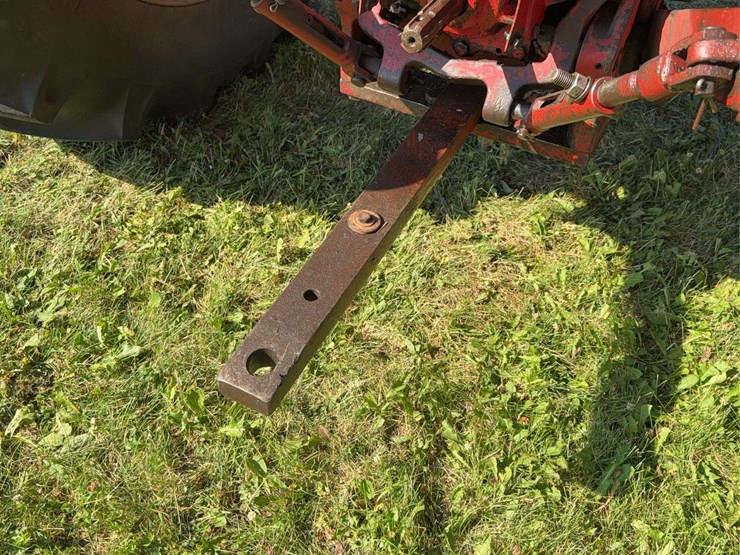 farmall-806-diesel-image-33