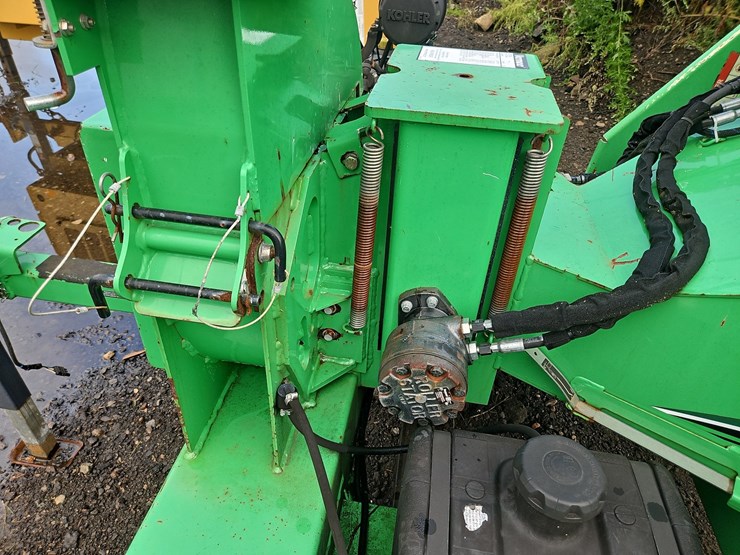 2018-vermeer-bc700xl-image-11