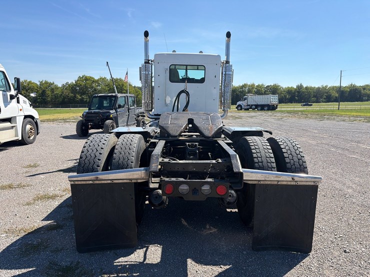 caterpillar-c15-image-5