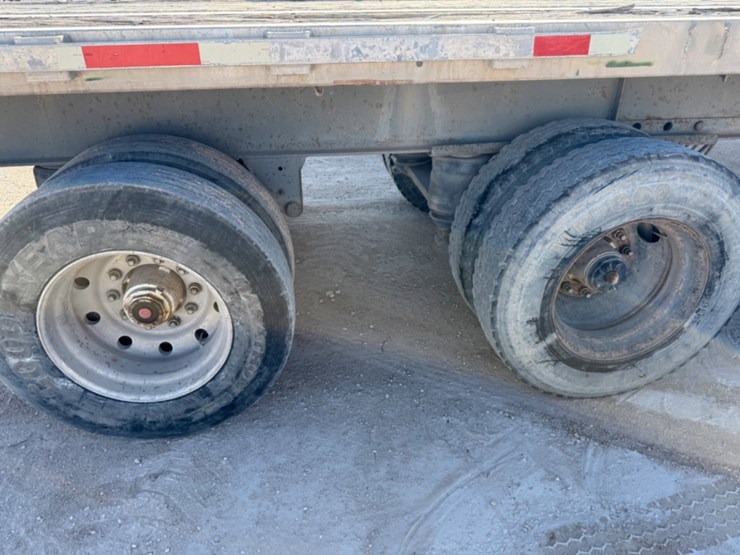 1993-fruehauf-flatbed-image-5