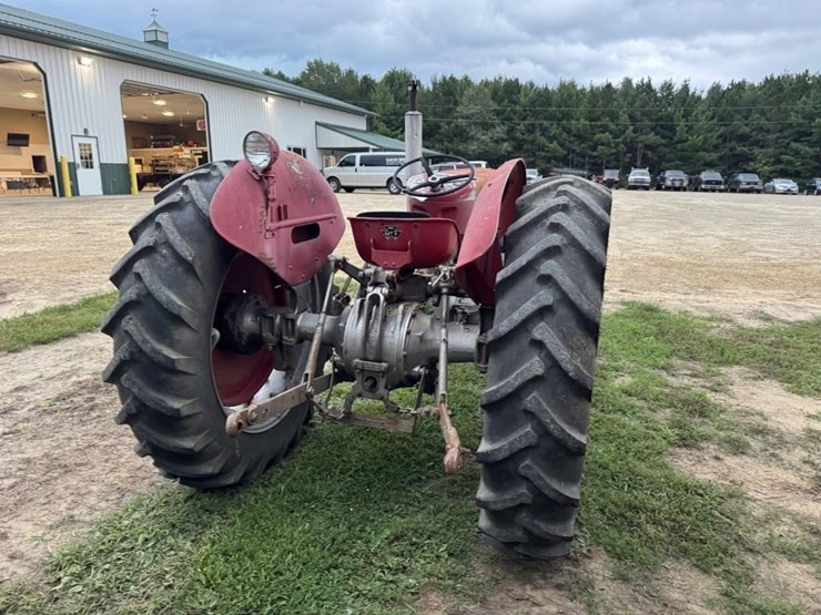 massey-ferguson-65-image-8