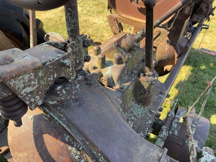 1931-farmall-f-30-duck-bill-image-30