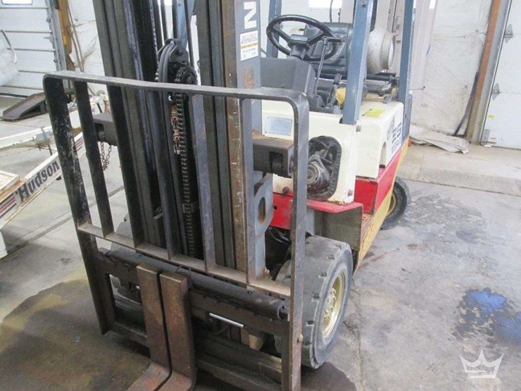 2000-nissan-35-optimum-3,500lb.-lp-forklift-image-4