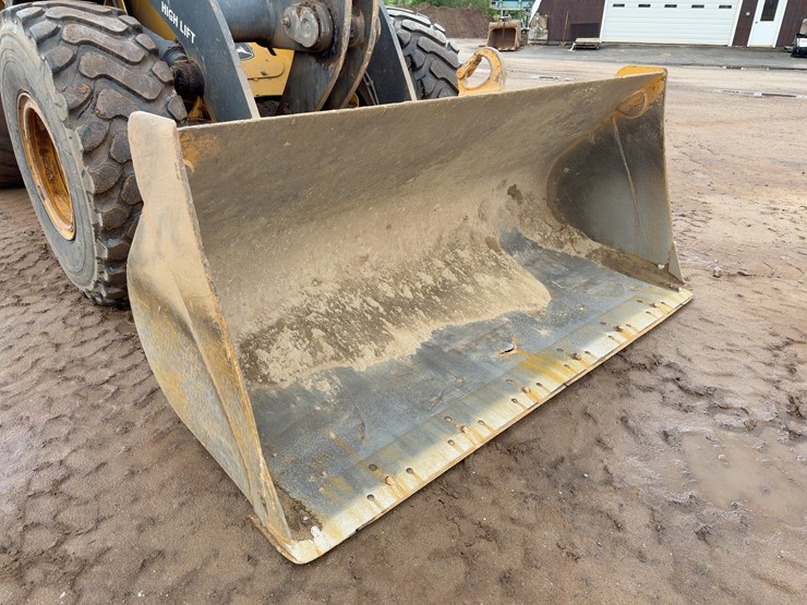 2009-deere-544k-image-8