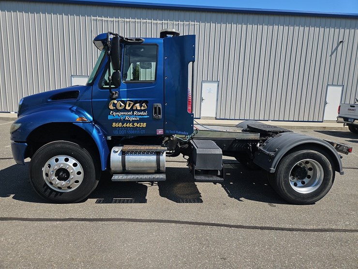 2007-international-8500-s/a-tractor-image-2