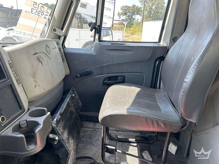 2015-international-durastar-4300-s/a-dump-truck-image-20