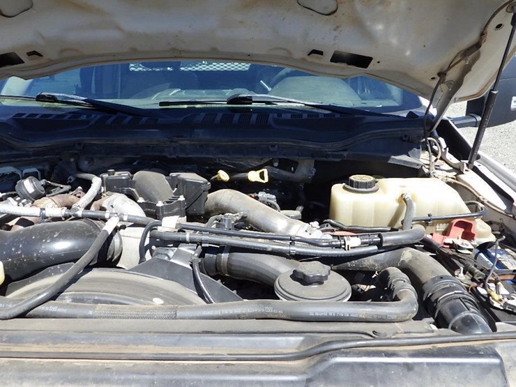 2019-ford-f550-image-22