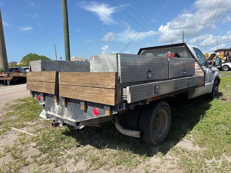 2003-ford-f350-image-3