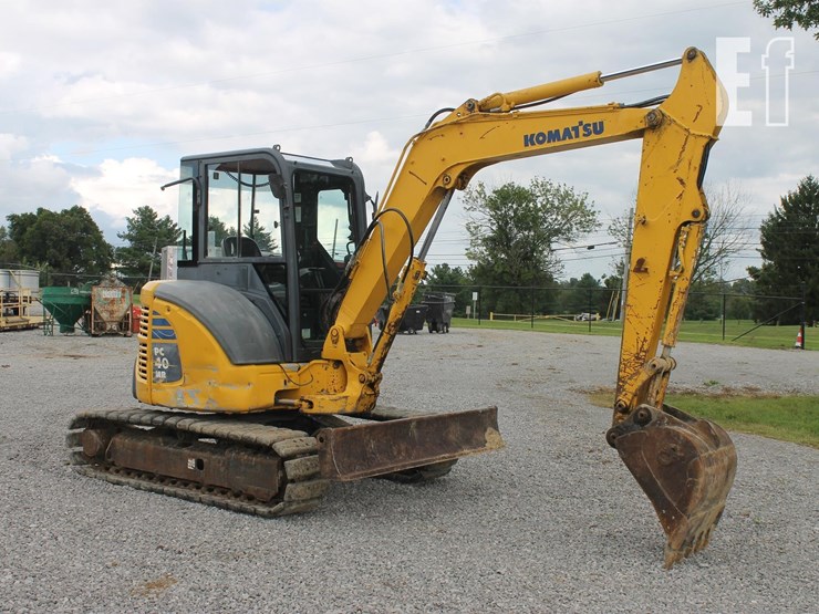 komatsu-pc40mr-2-image-7