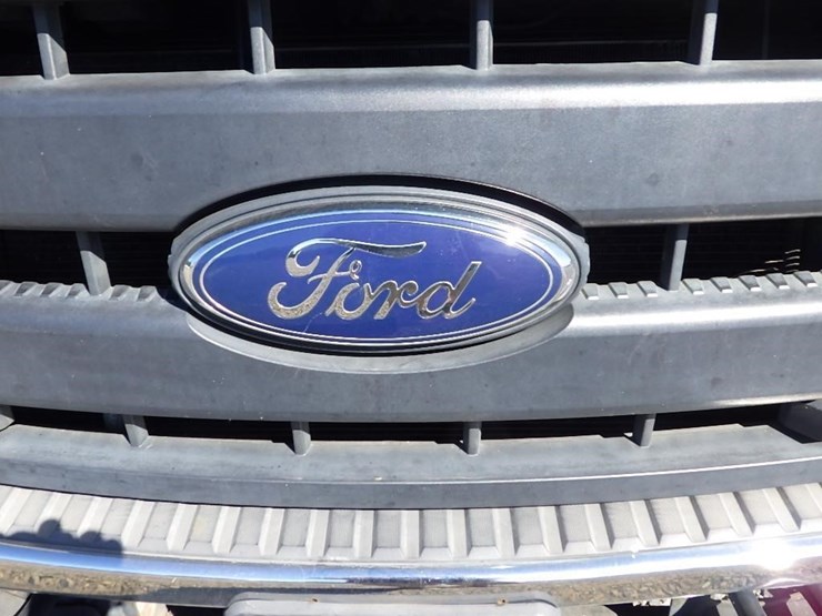 2014-ford-f550-image-9