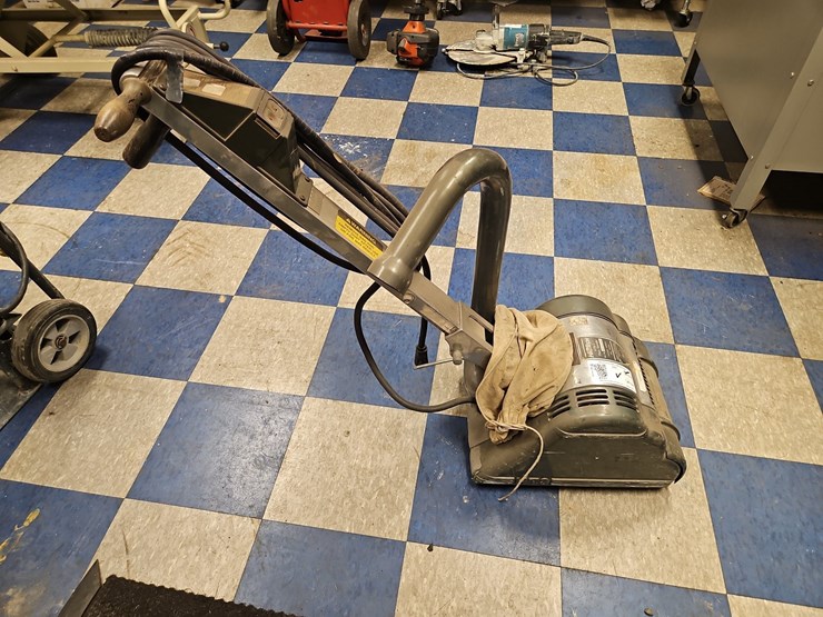 hiretech-ht8-1-electric-floor-sander-image-2
