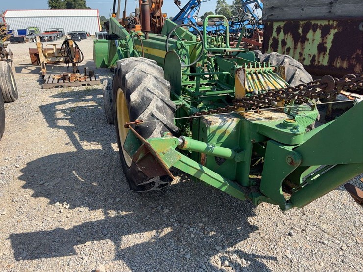1956-john-deere-420-image-11
