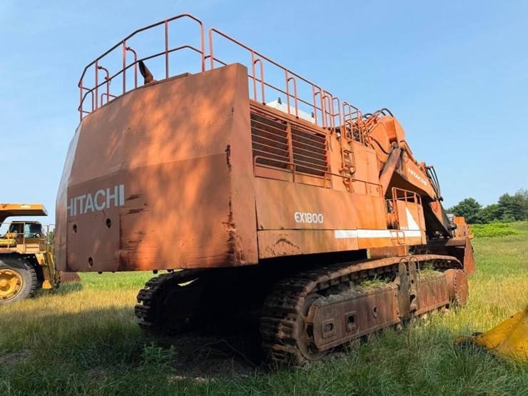 hitachi-ex1800-3-image-4
