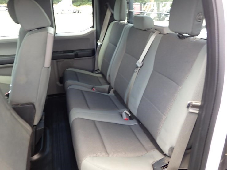 2017-ford-f150-image-27