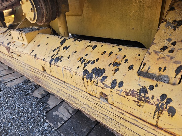 2006-caterpillar-d4g-xl-image-25
