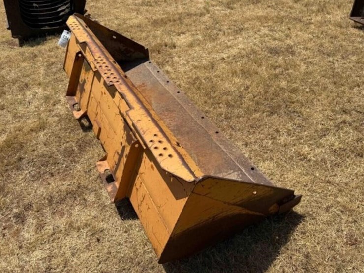 80”-skid-steer-bucket-image-4