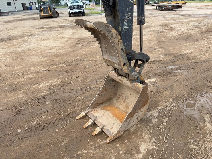 2018-deere-50g-image-9