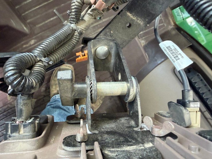 john-deere-4640-image-3