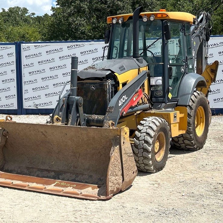 2019 DEERE 410L