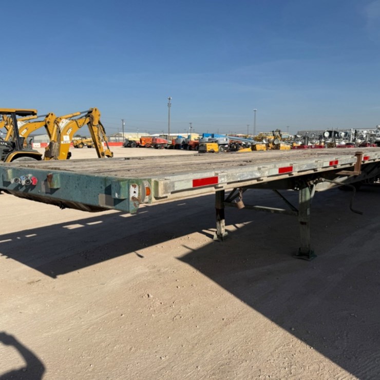 1993 FRUEHAUF FLATBED