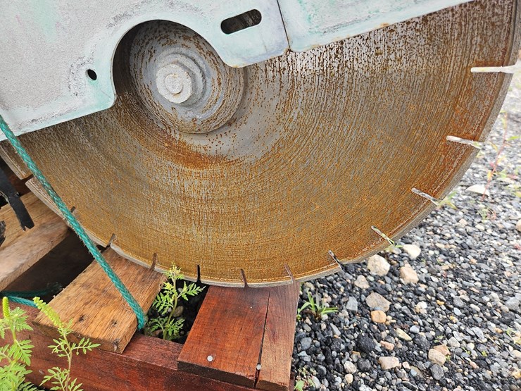 target-porta-cut-iv-walk-behind-road-saw-image-6