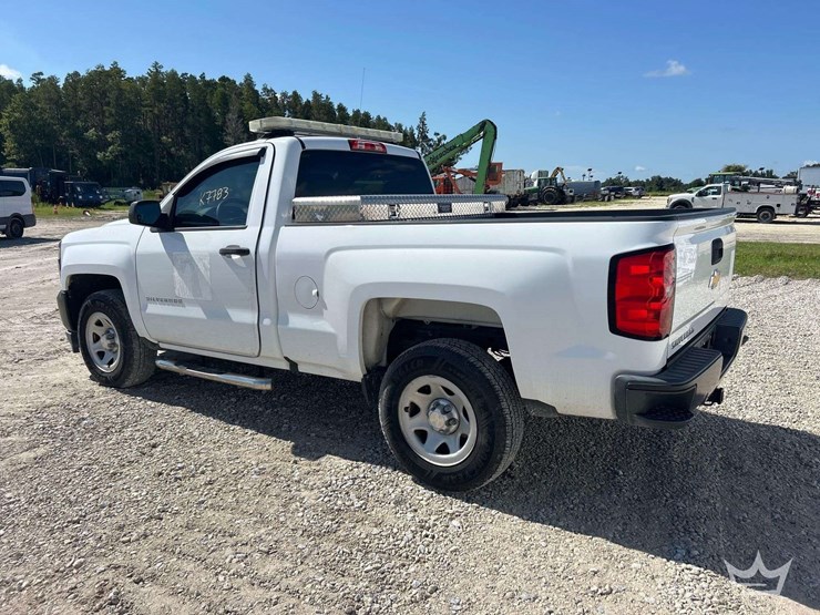 2016-chevrolet-silverado-1500-image-4