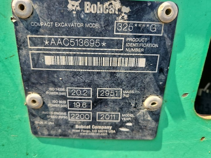 2011-bobcat-325g-image-26
