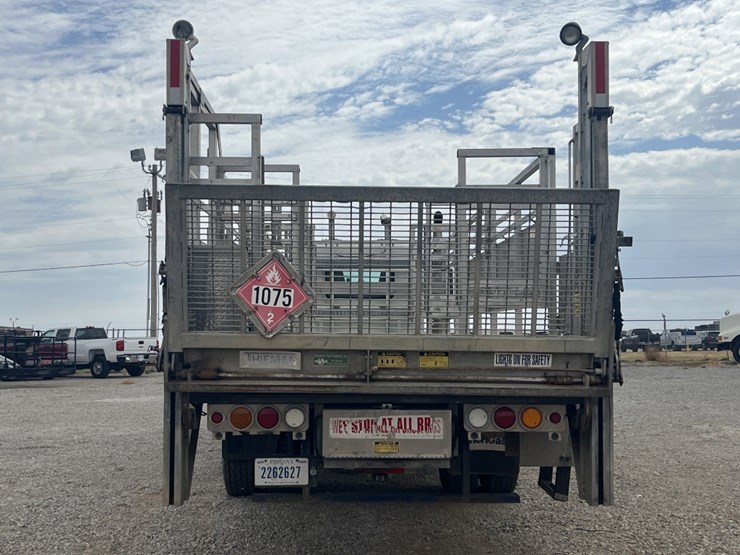 2015-kenworth-t370-image-6