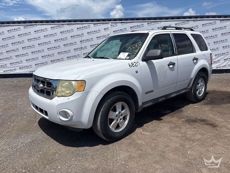 2008-ford-escape-image-1
