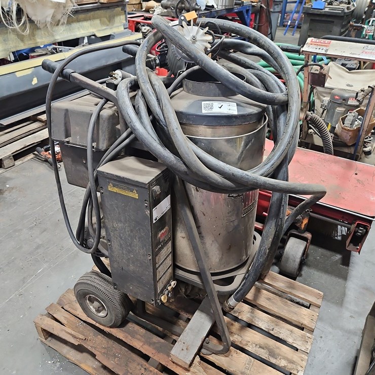 RHINO INDUSTRIAL 3020 HOT WATER PRESSURE WASHER