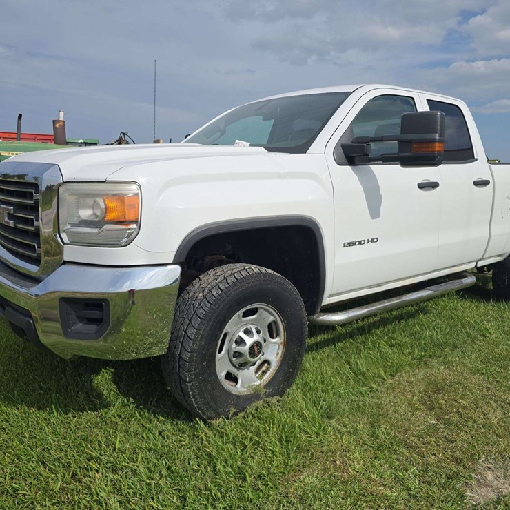 2015 GMC 2500