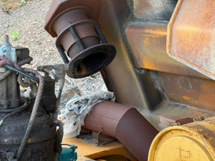 komatsu-330m-image-10