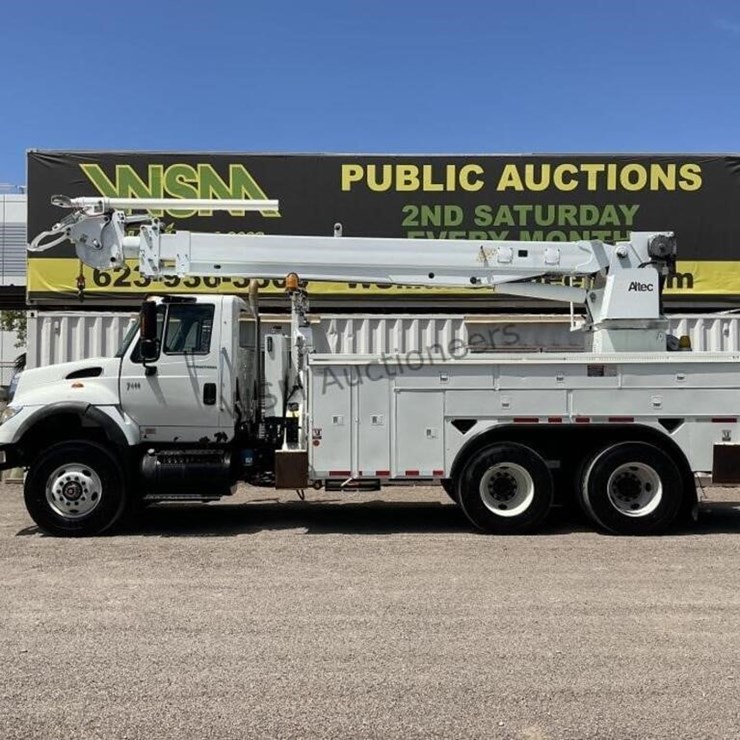 2007 INTERNATIONAL 7600