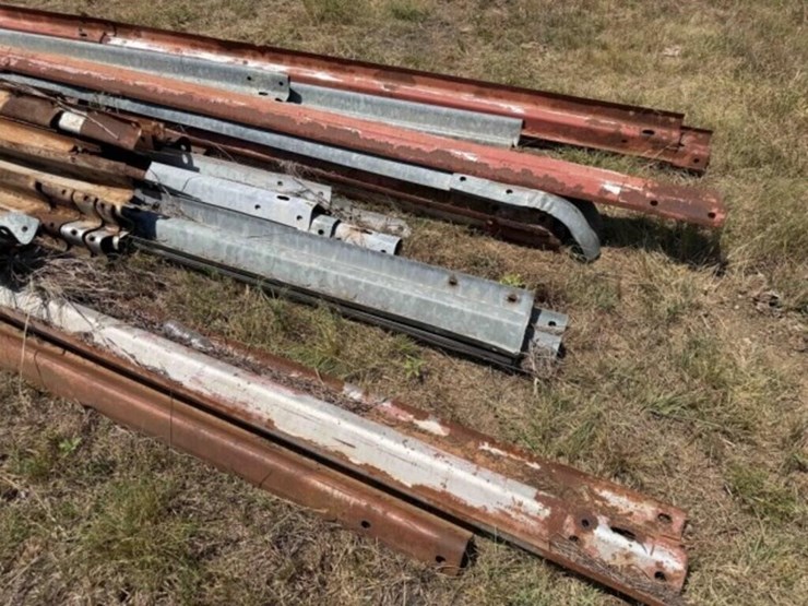 assorted-galvanized-guard-rails-image-4