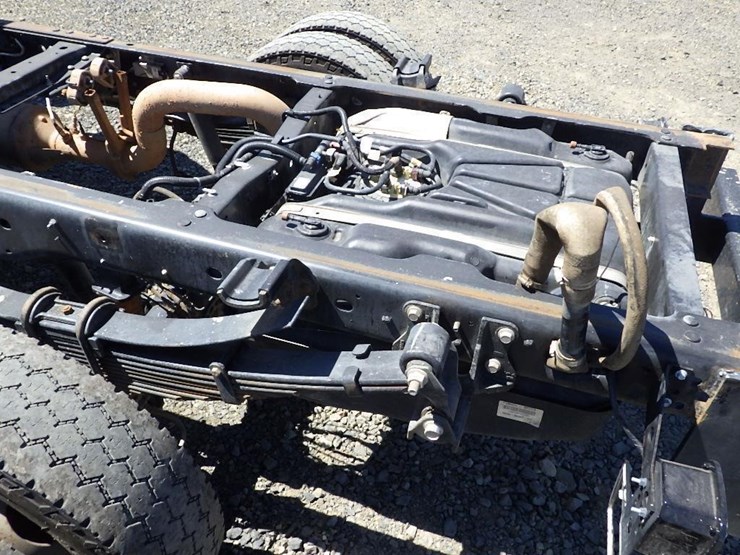 2019-ford-f550-image-16