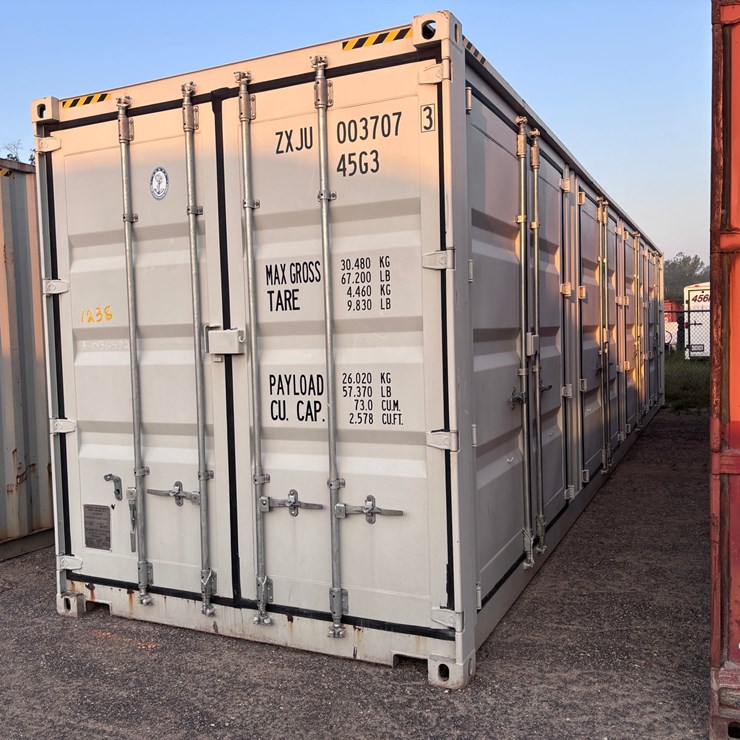 #1238 • 40FT CONTAINER