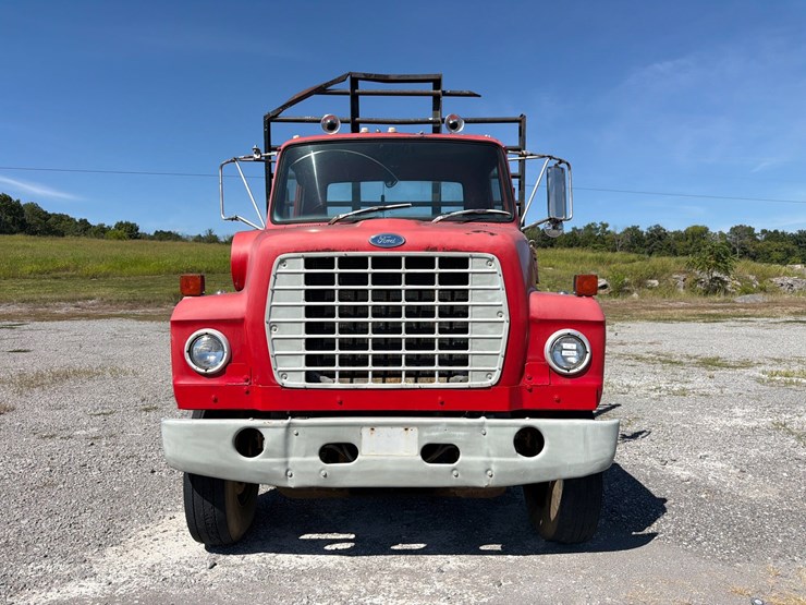 1984-ford-ln9000-image-2