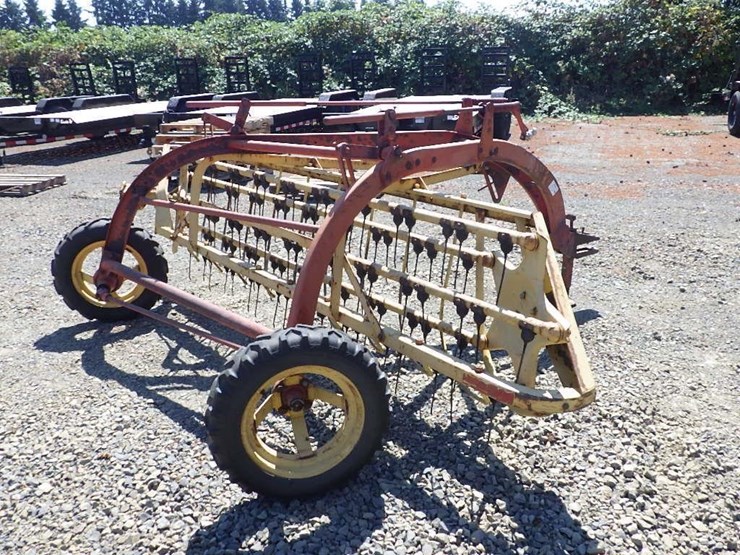 new-holland-256-image-4