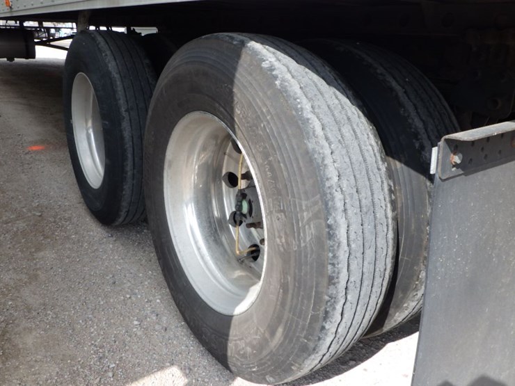 2016-utility-reefer-image-19