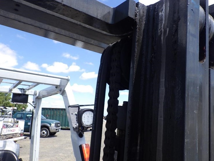 unicarriers-mcp1f2a25lv-forklift-image-13