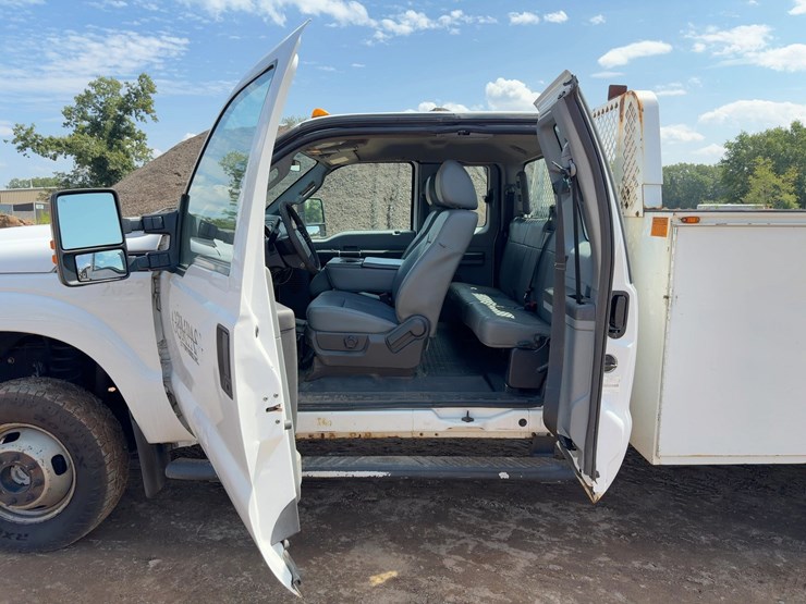2016-ford-f350-xl-image-20