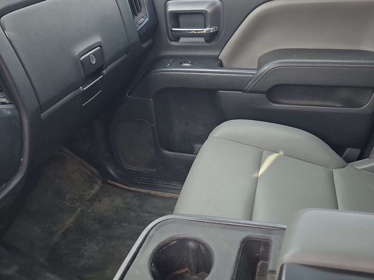 2015-gmc-2500-image-11