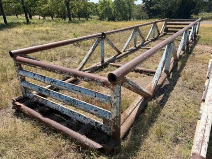 2--pipe-cradles-image-5