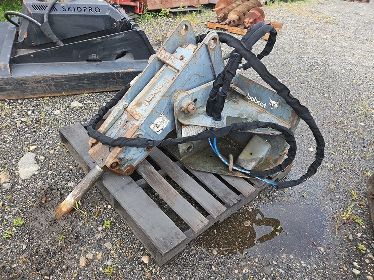 bobcat-hyd-breaker-image-1