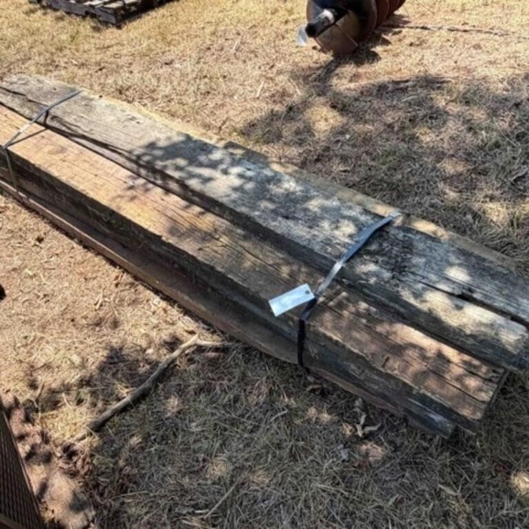 9 count- 8’ Wood planks/board
