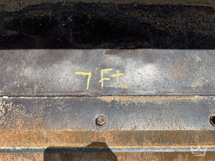 2018-deere-310l-image-17