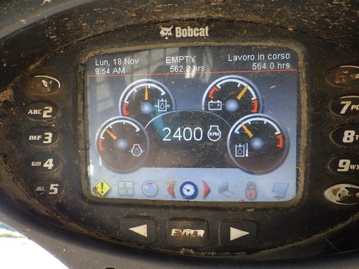2013-bobcat-s750-image-20