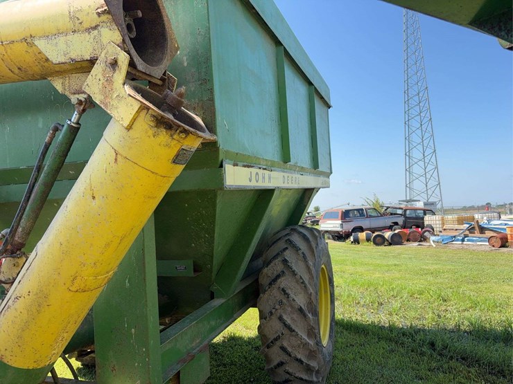 john-deere-1210-image-3